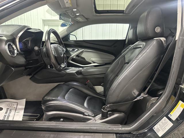 Photo of 2019 Black Chevrolet Camaro