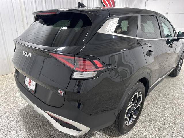 Photo of 2023 Fusion Black Kia Sportage