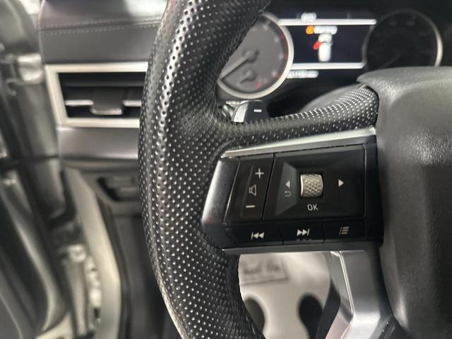Photo of 2024 Alloy Silver Metallic Mitsubishi Outlander