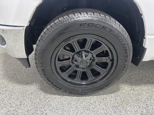 Photo of 2019 Bright White Clearcoat RAM 1500