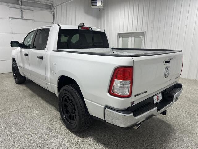 Photo of 2019 Bright White Clearcoat RAM 1500