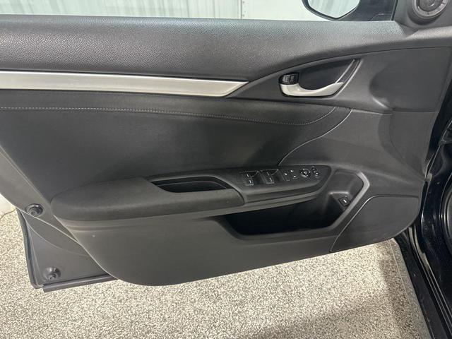 Photo of 2021 Crystal Black Pearl Honda Civic