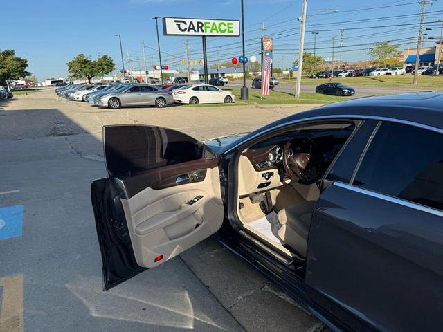 Photo of 2016 Gray Mercedes-Benz CLS-Class