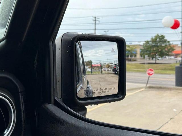 Photo of 2019 Black Clearcoat Jeep Wrangler Unlimited