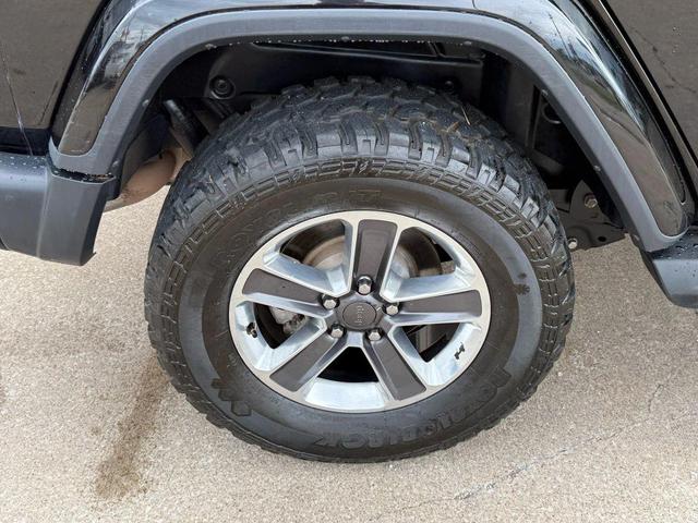Photo of 2019 Black Clearcoat Jeep Wrangler Unlimited
