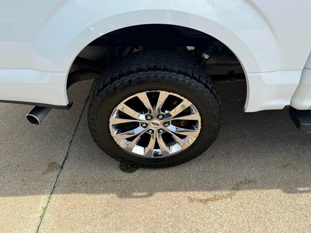 Photo of 2017 Oxford White Ford F-150