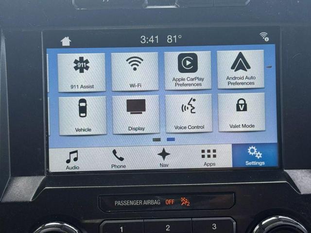 Photo of 2017 Oxford White Ford F-150