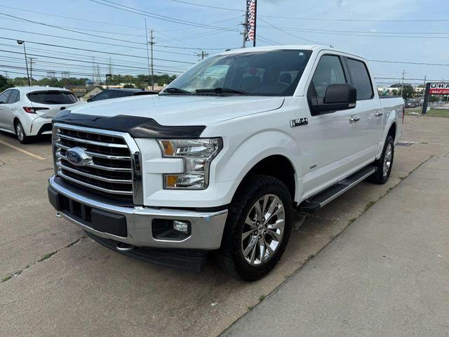 Photo of 2017 Oxford White Ford F-150