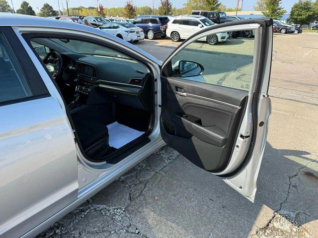 Photo of 2019 Symphony Silver Hyundai ELANTRA