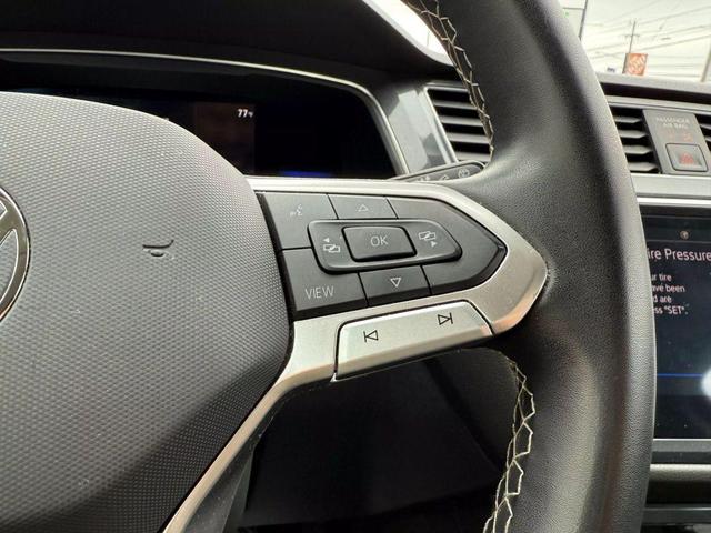 Photo of 2022 Platinum Gray Metallic Volkswagen Tiguan