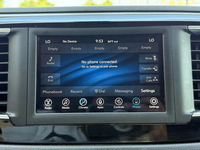 Photo of 2020 Velvet Red Pearlcoat Chrysler Pacifica