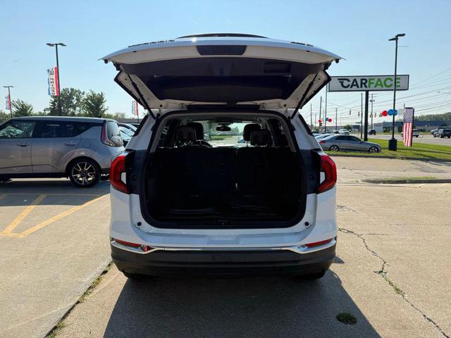 Photo of 2020 White GMC Terrain