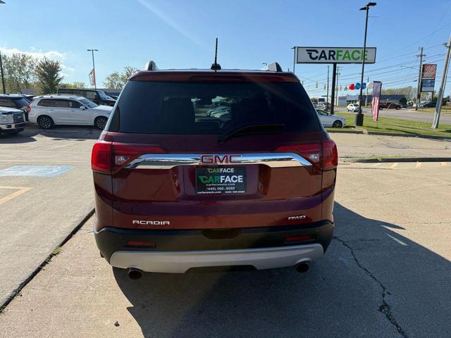 Photo of 2018 Red GMC Acadia