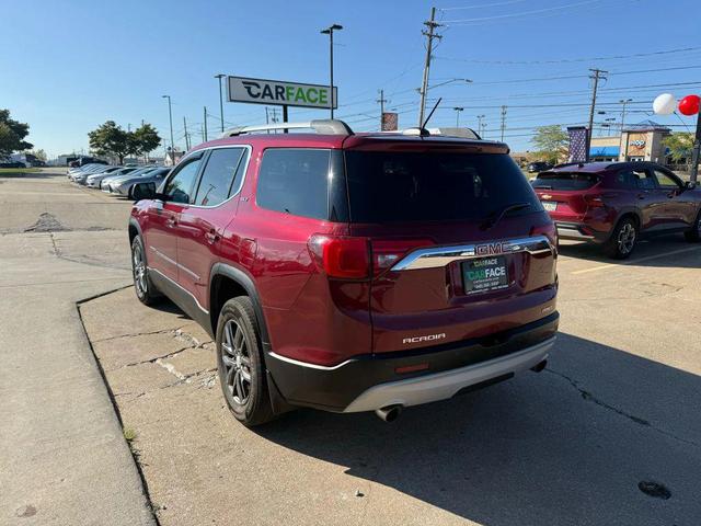 Photo of 2018 Red GMC Acadia