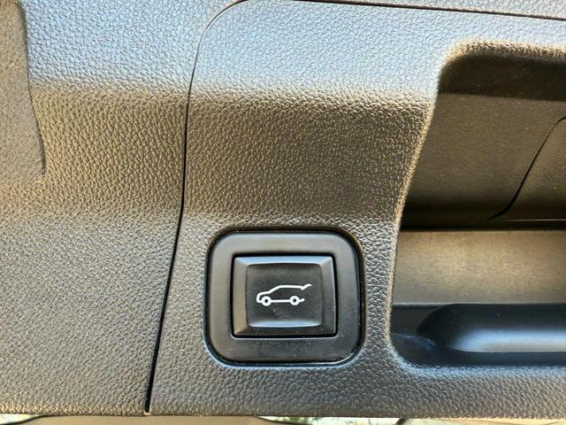 Photo of 2018 Red GMC Acadia