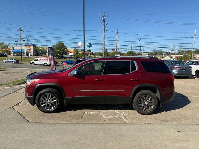 Photo of 2018 Red GMC Acadia