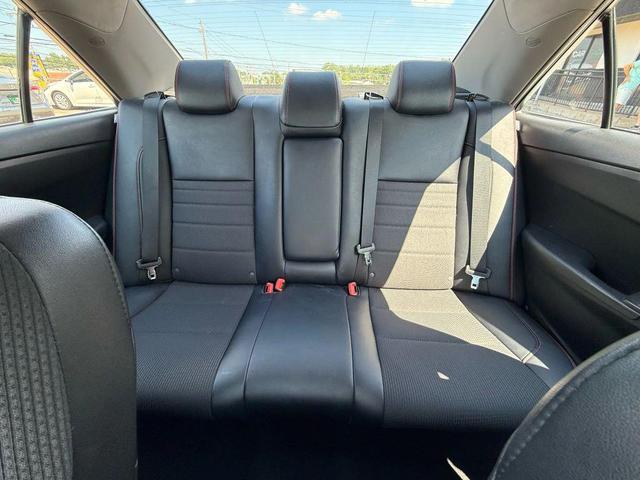Photo of 2016 Celestial Silver Metallic Toyota Camry