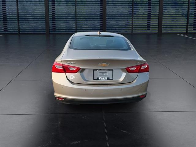 Photo of 2024 Mineral Gray Metallic Chevrolet Malibu