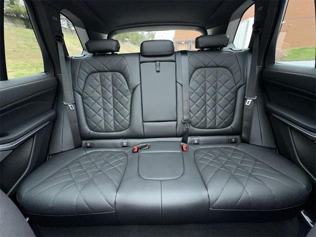 Photo of 2025 Brooklyn Gray Metallic BMW X5