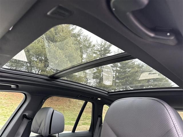 Photo of 2025 Brooklyn Gray Metallic BMW X5