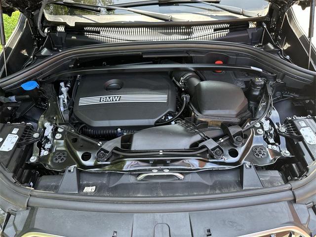 Photo of 2025 Black Sapphire Metallic BMW X1