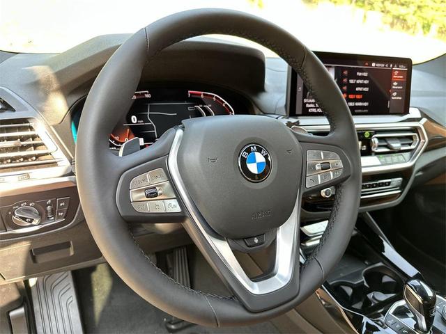 Photo of 2023 Black Sapphire Metallic BMW X3
