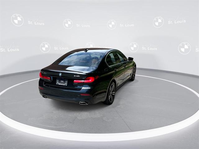 Photo of 2021 Black Sapphire Metallic BMW 540