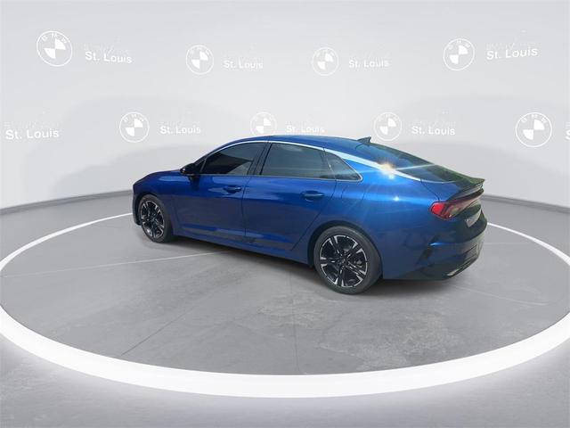 Photo of 2021 Sapphire Blue Kia K5
