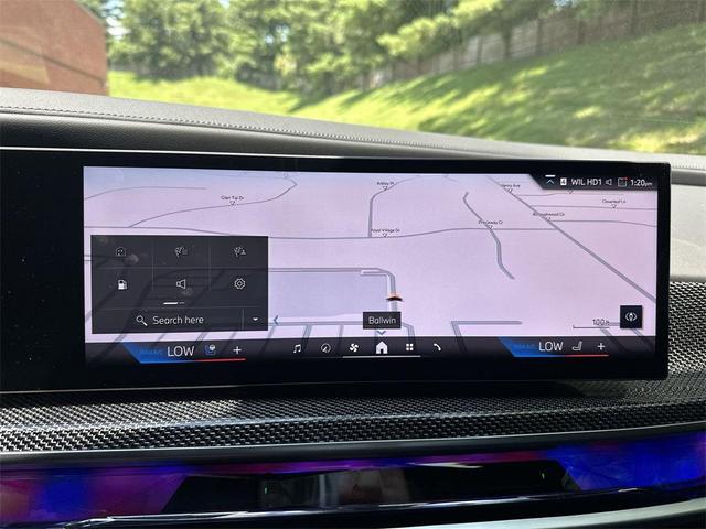 Photo of 2025 Carbon Black Metallic BMW 760