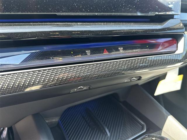 Photo of 2026 Marina Bay Blue Metallic BMW M5