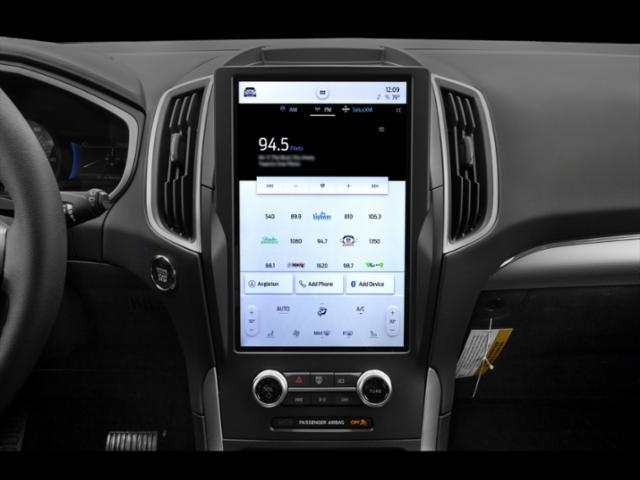 Photo of 2021 Carbonized Gray Metallic Ford Edge