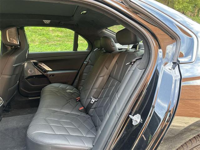 Photo of 2024 Black Sapphire Metallic BMW 760