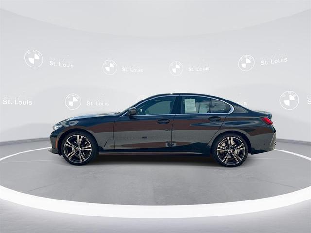 Photo of 2024 Black Sapphire Metallic BMW 330