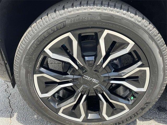 Photo of 2025 Gray GMC Sierra EV