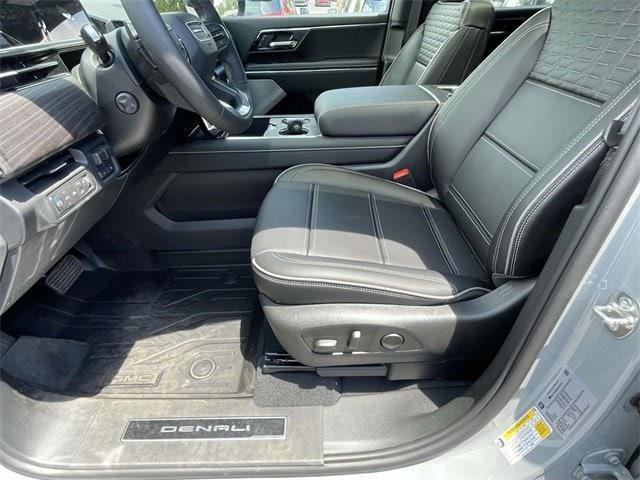 Photo of 2025 Gray GMC Sierra EV