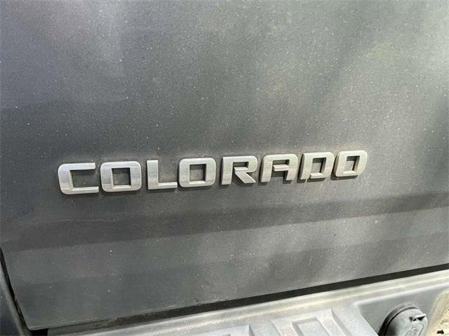 Photo of 2016 Cyber Gray Metallic Chevrolet Colorado