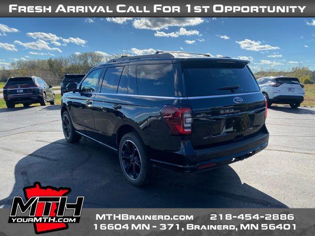 Photo of 2024 AGATE BLACK Ford Expedition