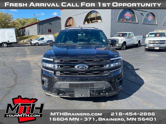 Photo of 2024 AGATE BLACK Ford Expedition