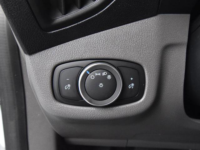 Photo of 2022 Frozen White Ford Transit Connect