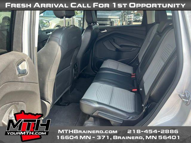 Photo of 2019 Ingot Silver Metallic Ford Escape