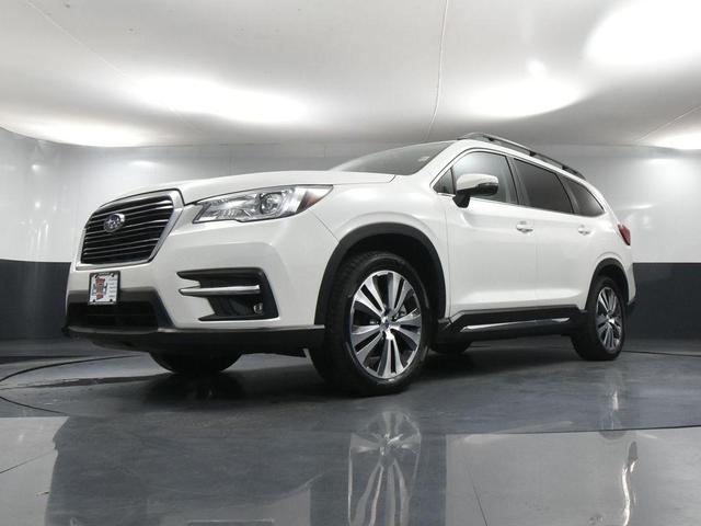 Photo of 2022 Crystal White Pearl Subaru Ascent