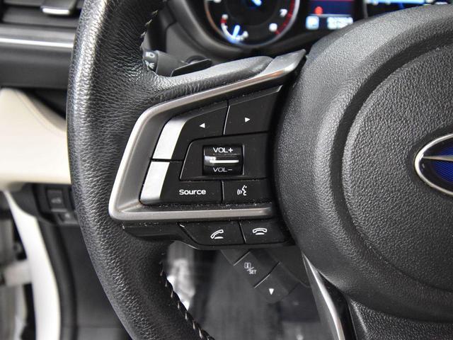 Photo of 2022 Crystal White Pearl Subaru Ascent