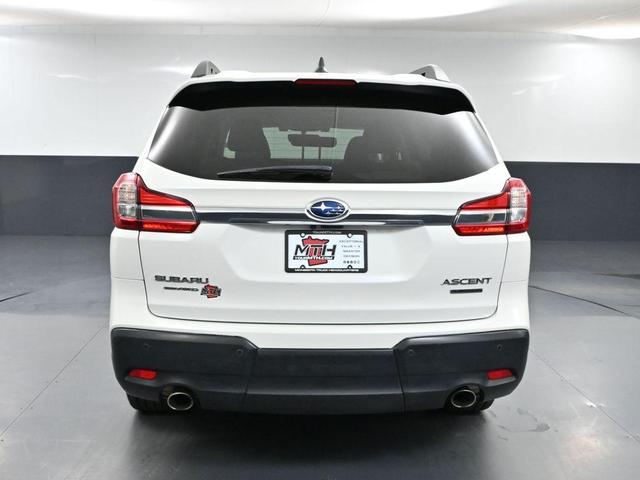 Photo of 2022 Crystal White Pearl Subaru Ascent