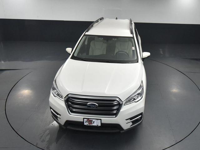 Photo of 2022 Crystal White Pearl Subaru Ascent