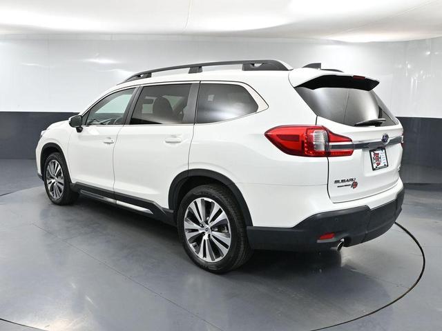 Photo of 2022 Crystal White Pearl Subaru Ascent