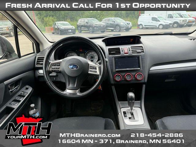Photo of 2014 Satin White Pearl Subaru Impreza