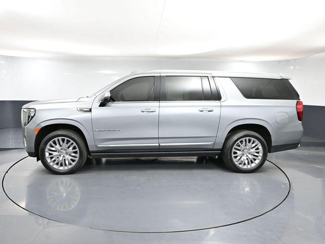 Photo of 2023 Sterling Metallic GMC Yukon XL