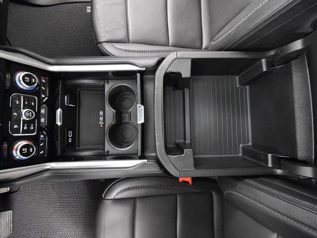 Photo of 2023 Sterling Metallic GMC Yukon XL