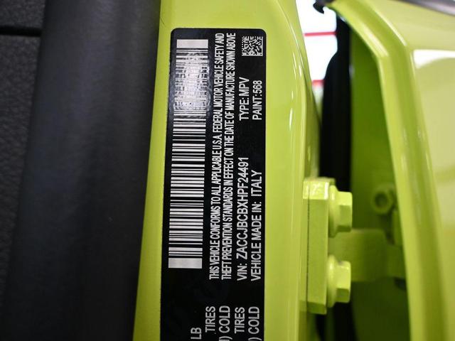 Photo of 2017 Hypergreen Clearcoat Jeep Renegade