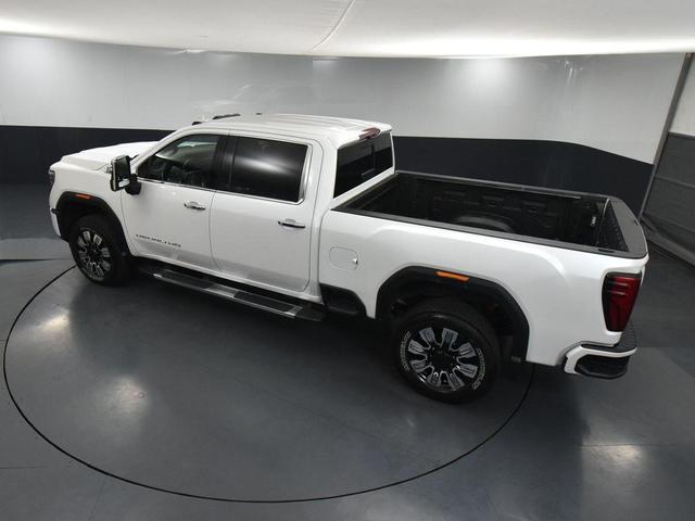 Photo of 2025 White Frost Tricoat GMC Sierra 3500